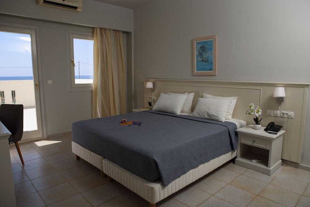 Almyra Hotel & Village คูตซูนารี ภายนอก รูปภาพ